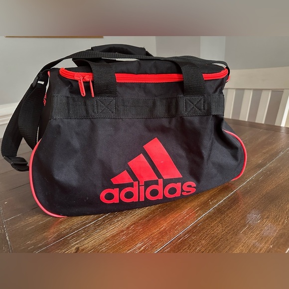 Adidas duffle bag - Picture 5 of 12